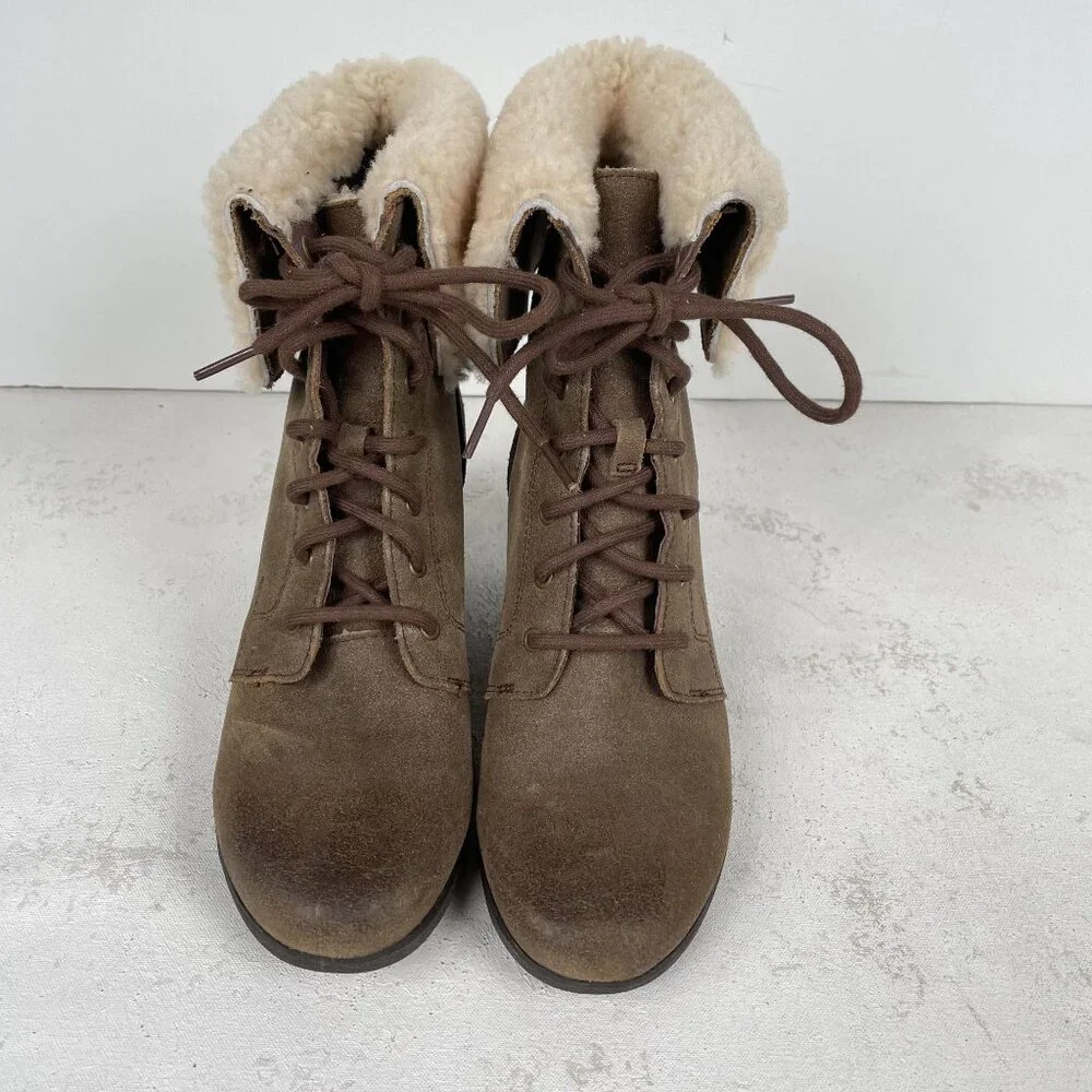 UGG Waterproof Zea Wedge Boots Womens 10 Brown Suede‎ Lace Up